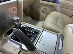 تۆیۆتا لاند کروزەر